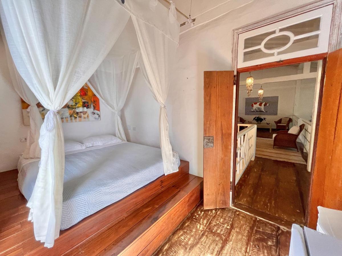 Vilatoro Guest House Ilhabela Exterior foto